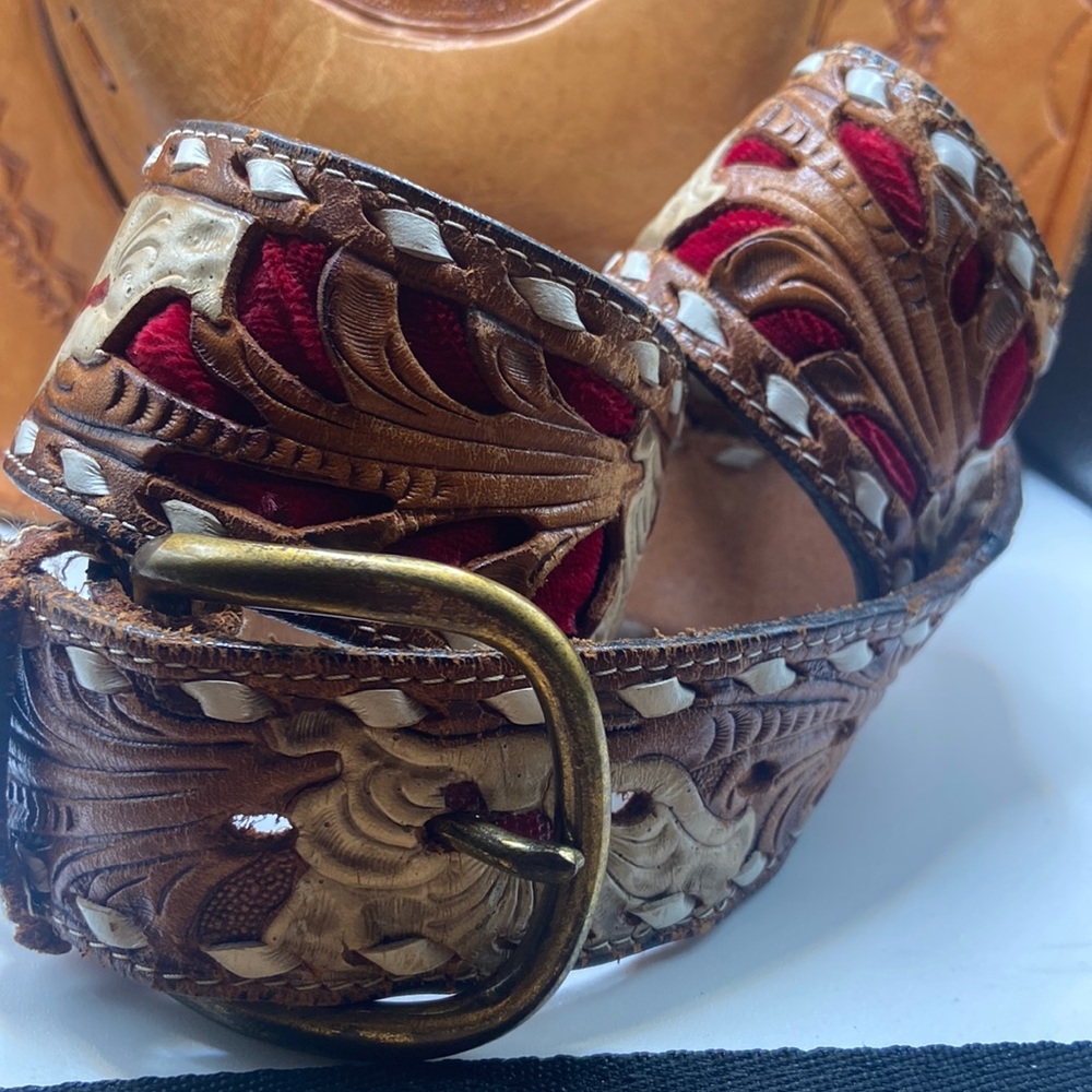 Vintage Tooled Made in Mexico Belt FLAW
